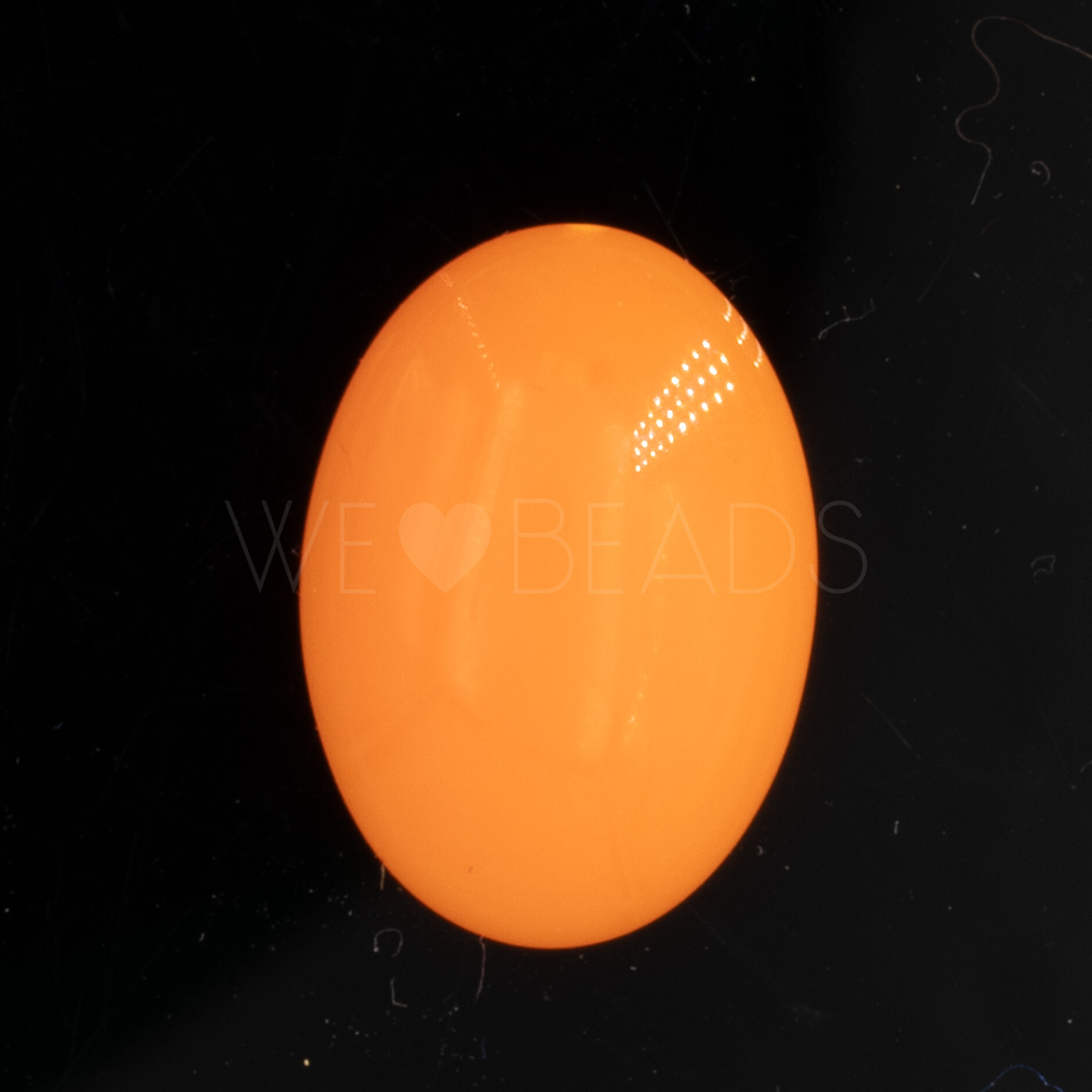 18x13 oval Cabochon in neon orange