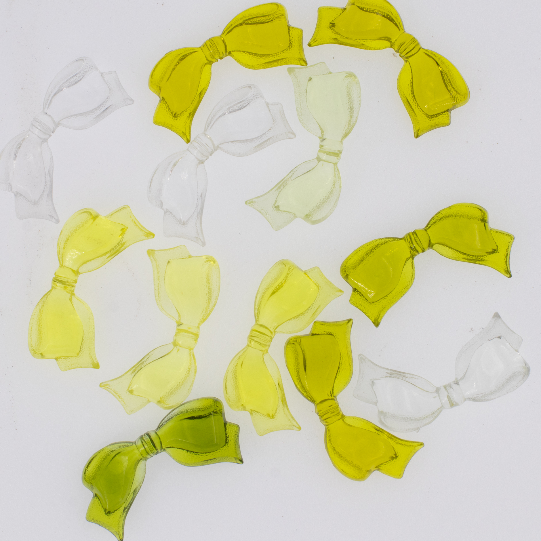 30x15 Schleifen perle  - grün mix Transparent