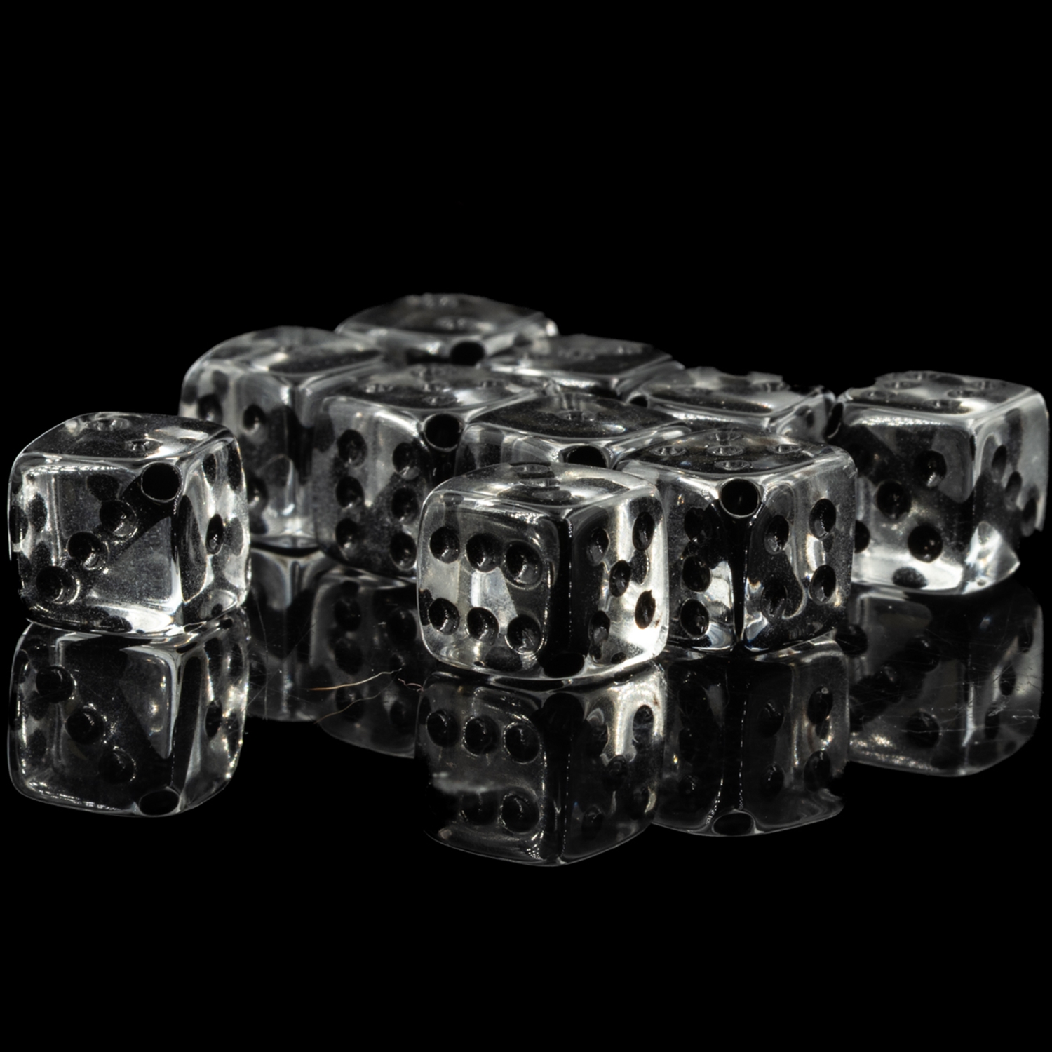  5mm Dice bead - crystall clear / black Translucent, in