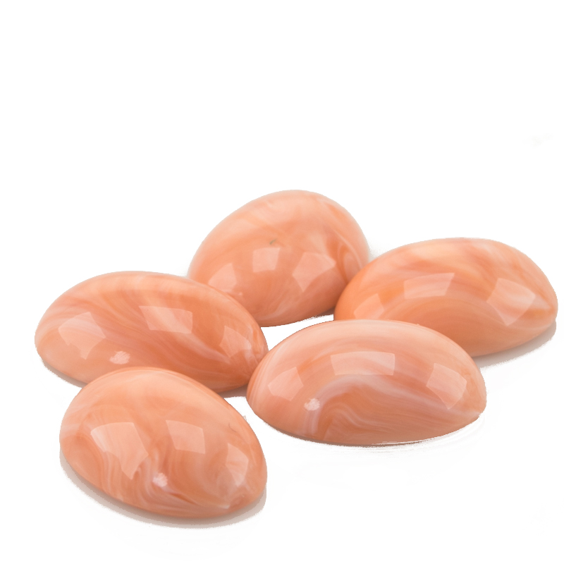 6x4 oval Cabochon in muschelrosa Weiß   