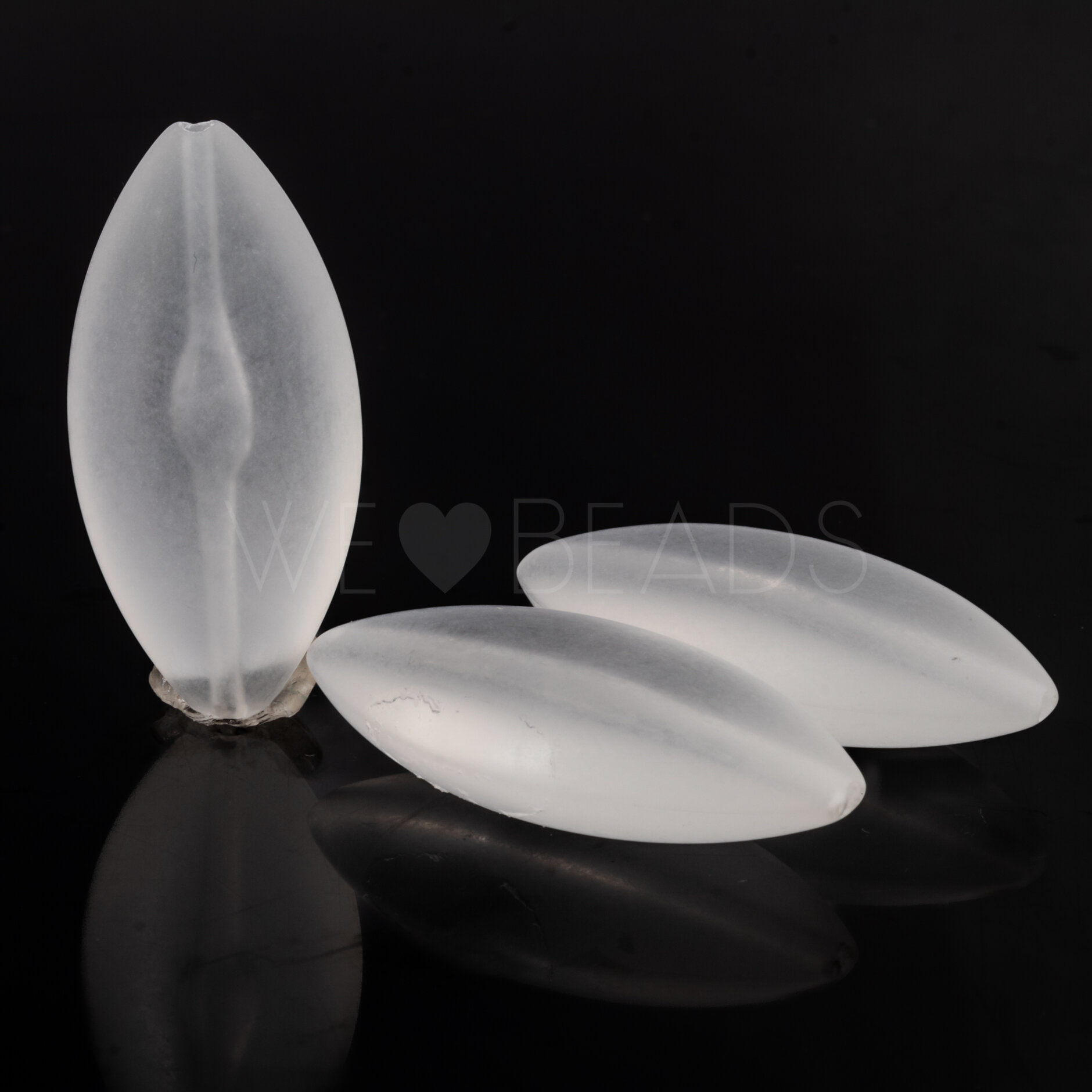 40x20 Perle oval in Kristall