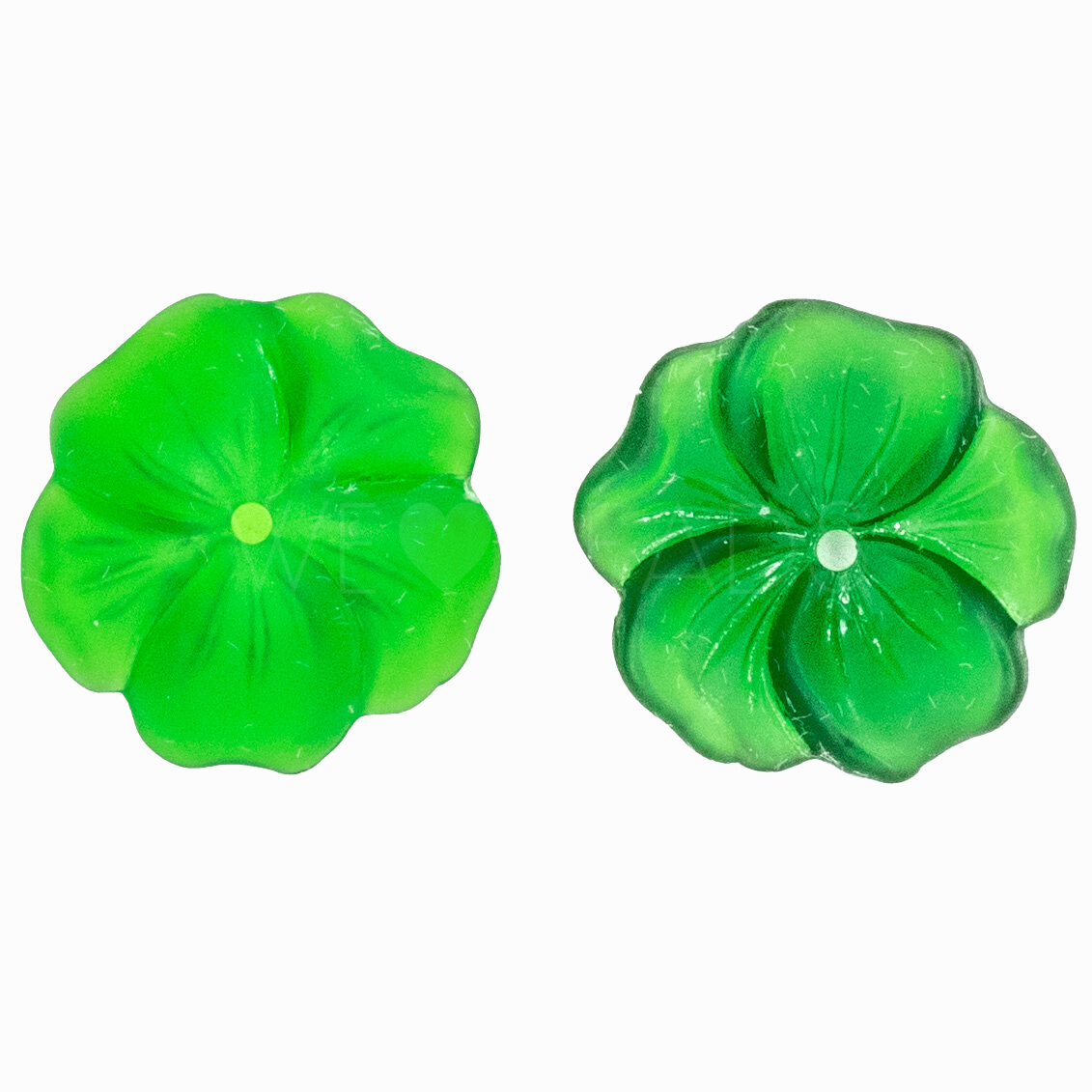 14mm Flower Beads in emerald