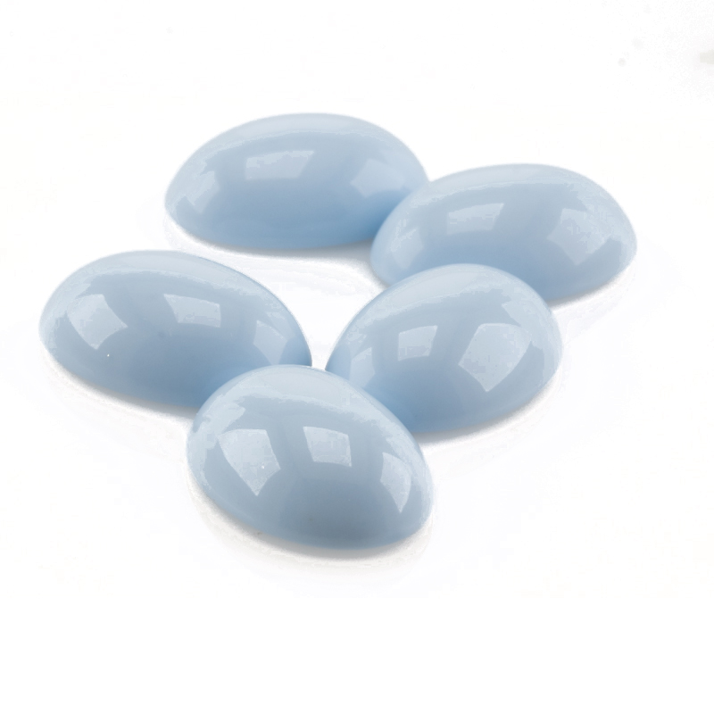 18x13 oval Cabochon in blue dream
