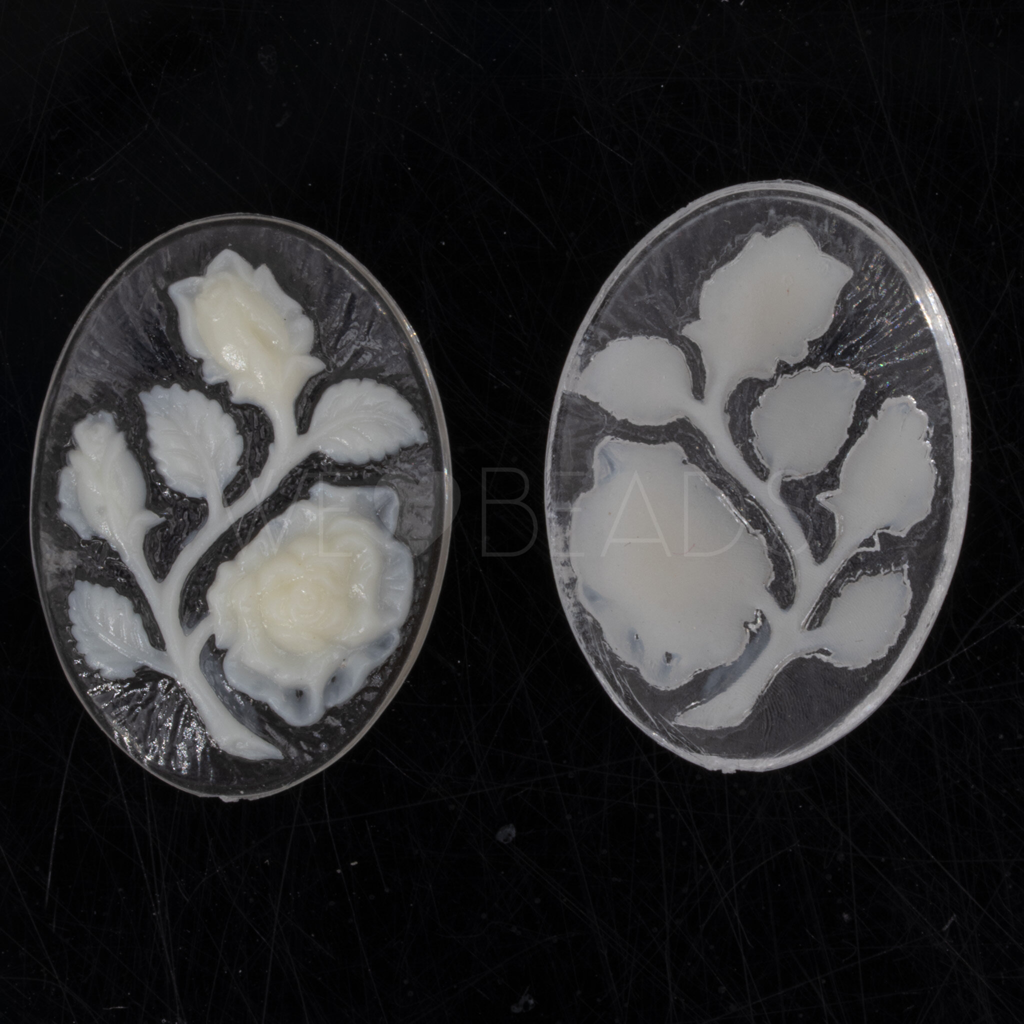 18x13 Kamee oval in Glasklar / Elfenbein