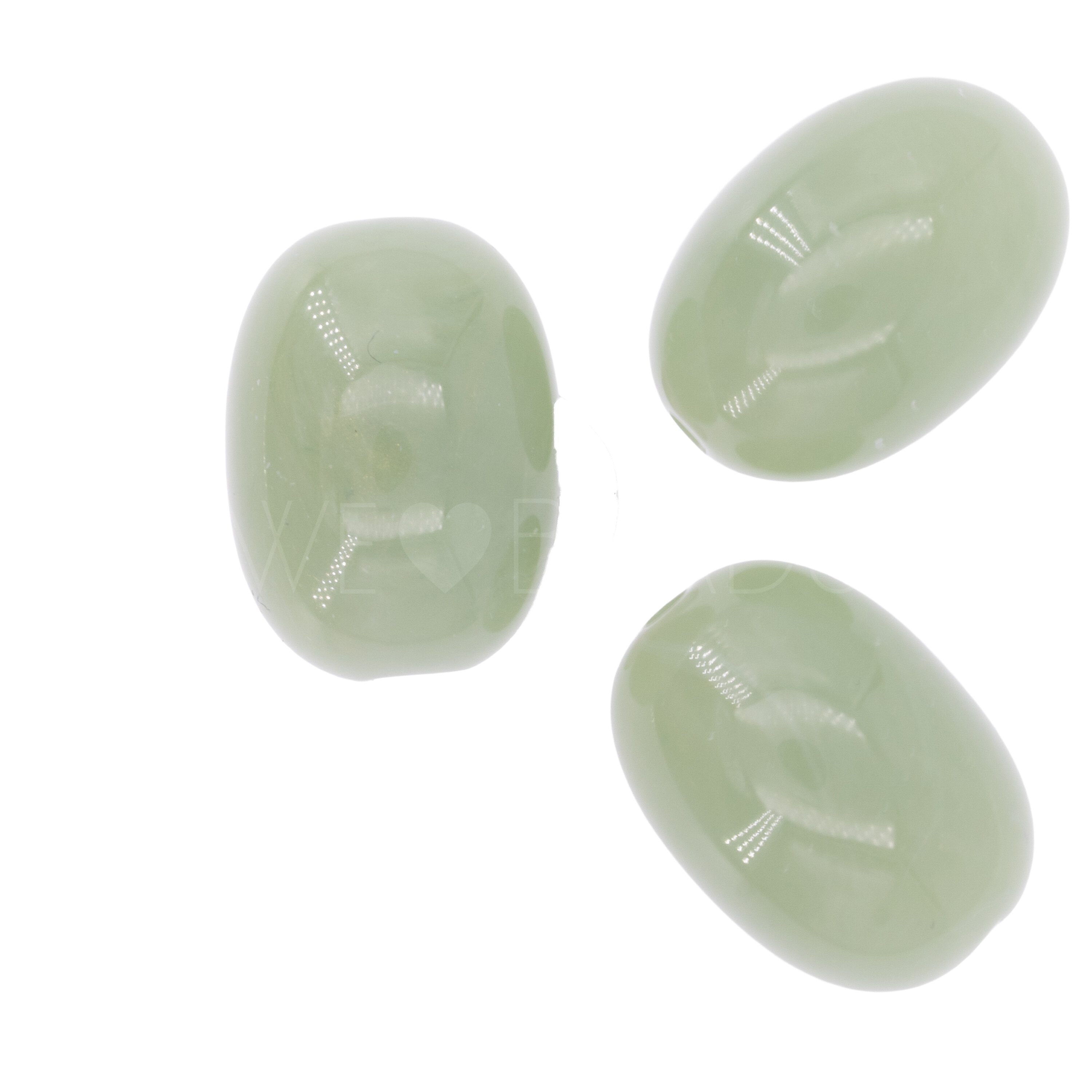 21x15 oval Perle in jade