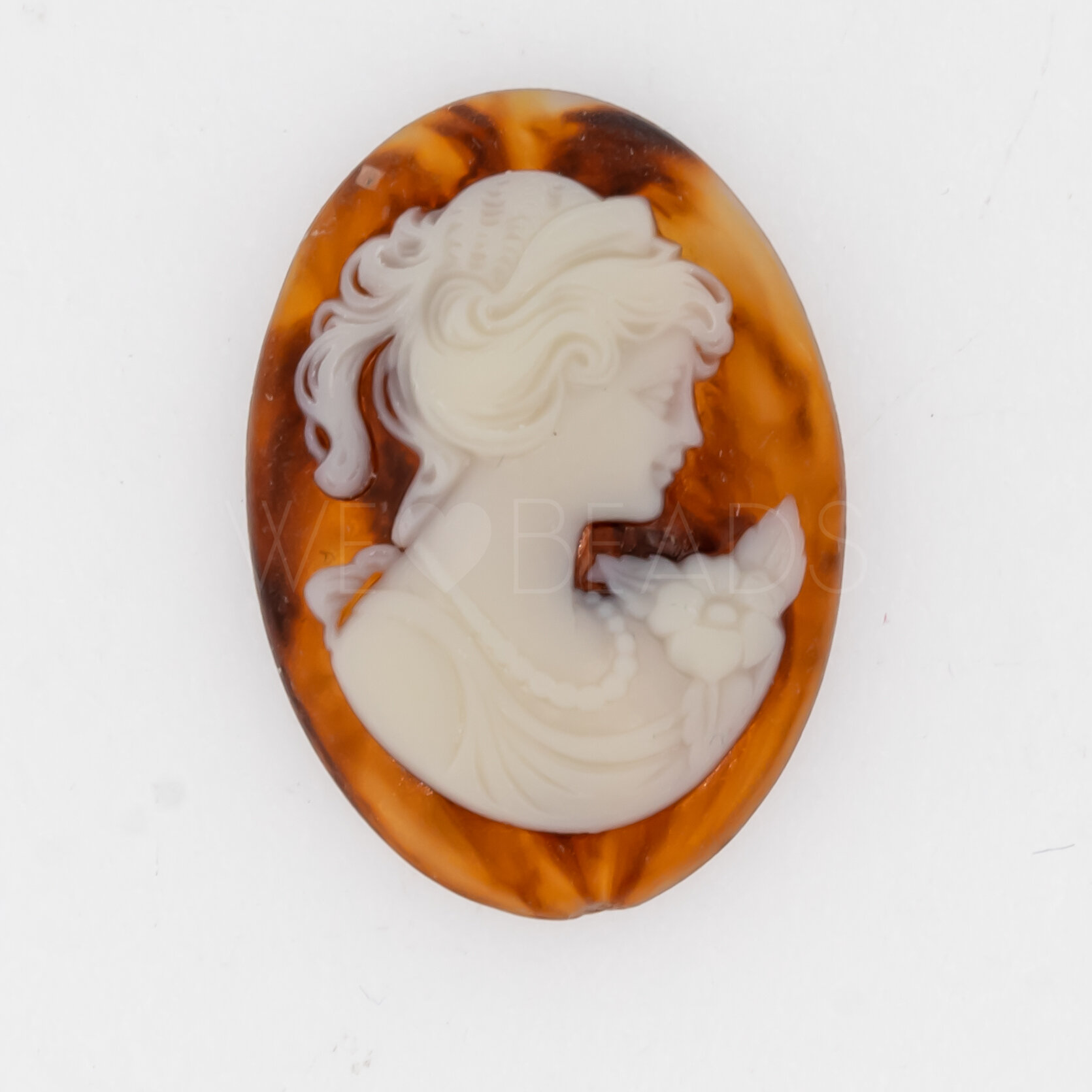 Kamee "Mädchen mit zopf" oval in Schildpatt / Elfenbein