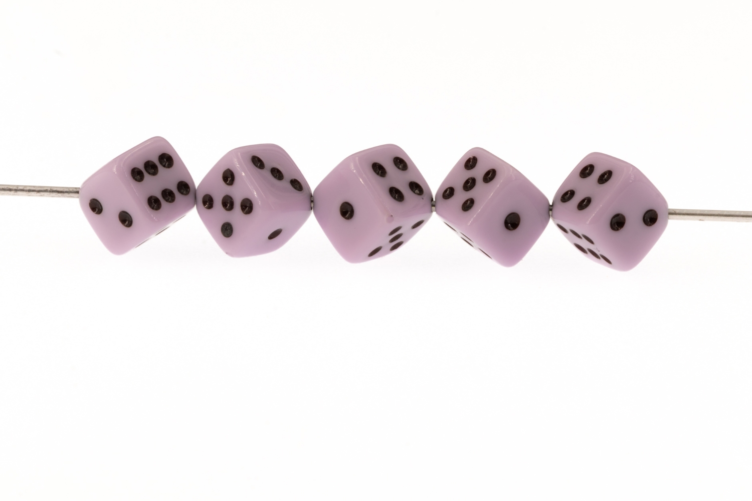 8mm Dice bead - pastel lilac Opaque, in