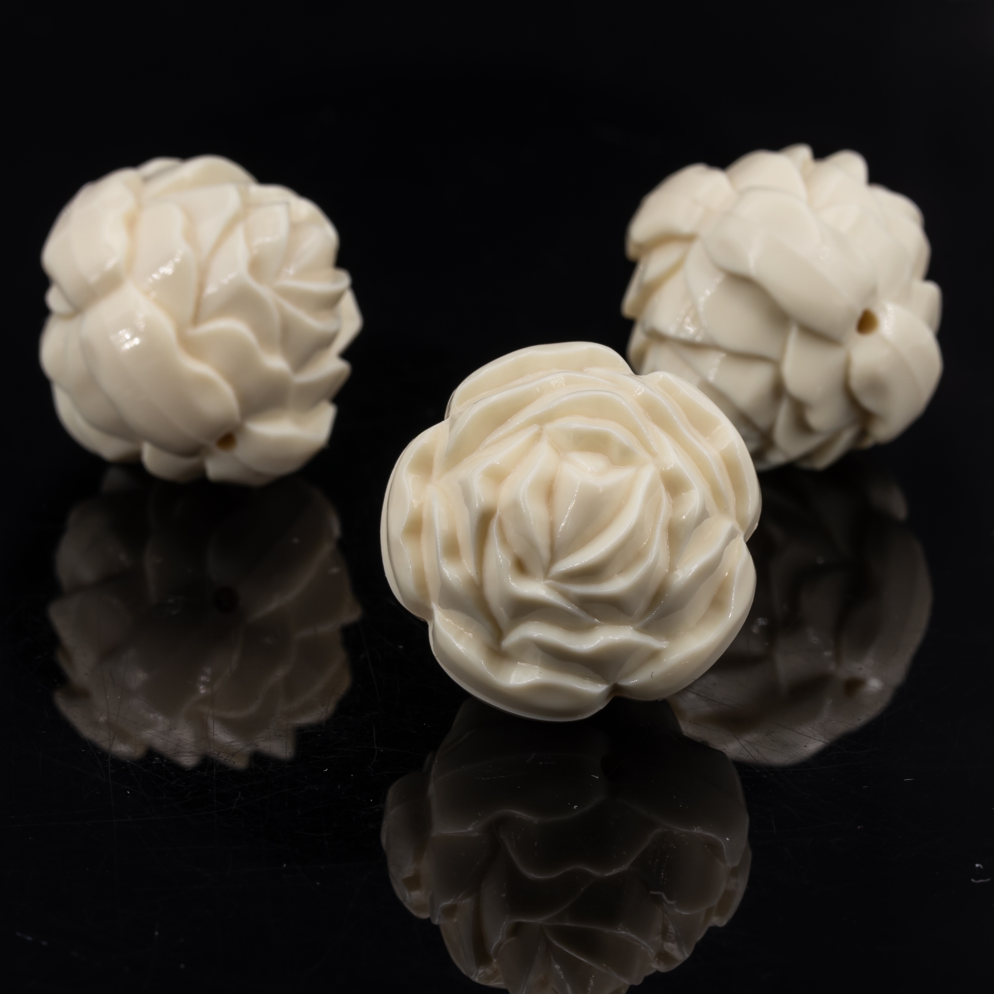 10mm Rose Perle in elfenbein