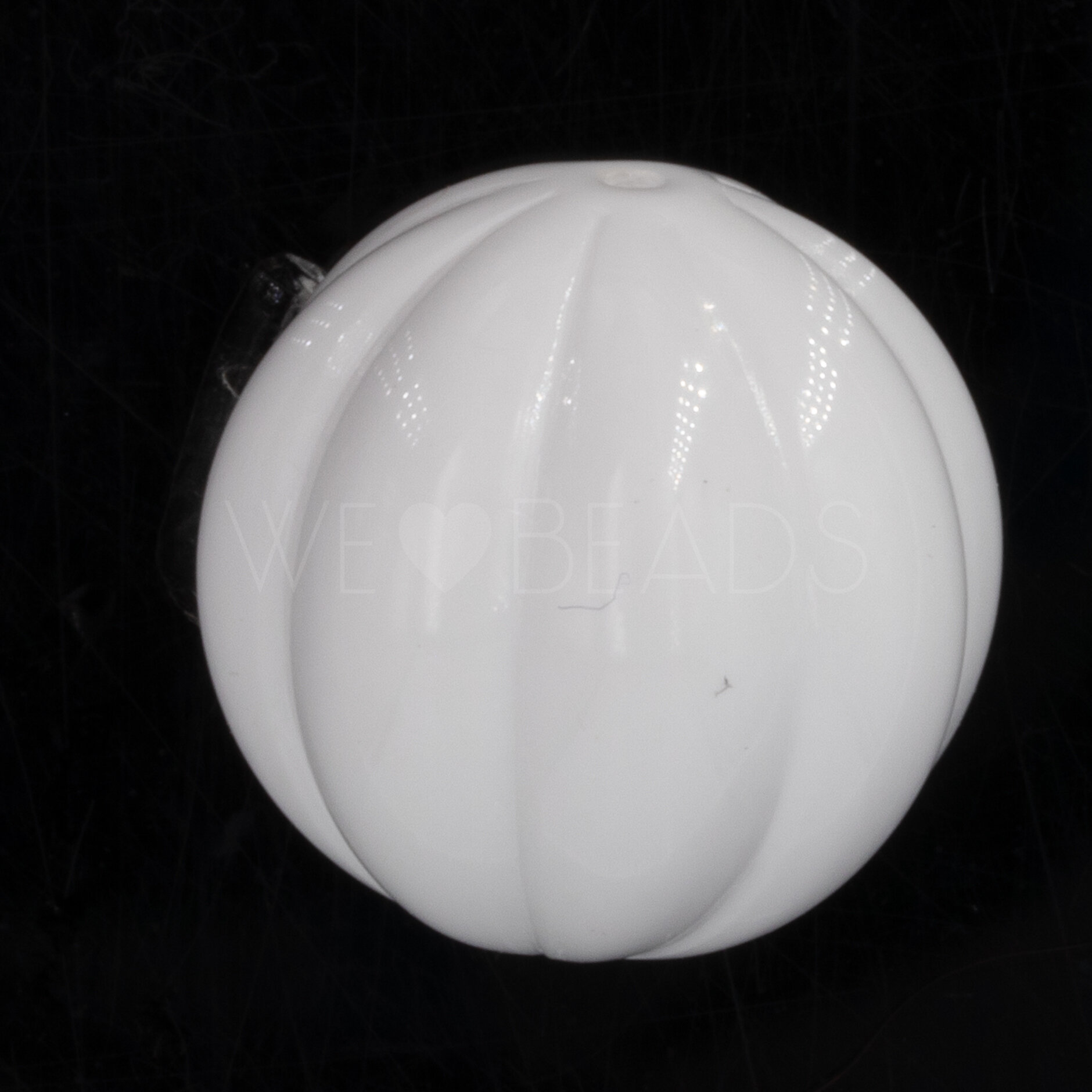 16mm Round Beads in  white