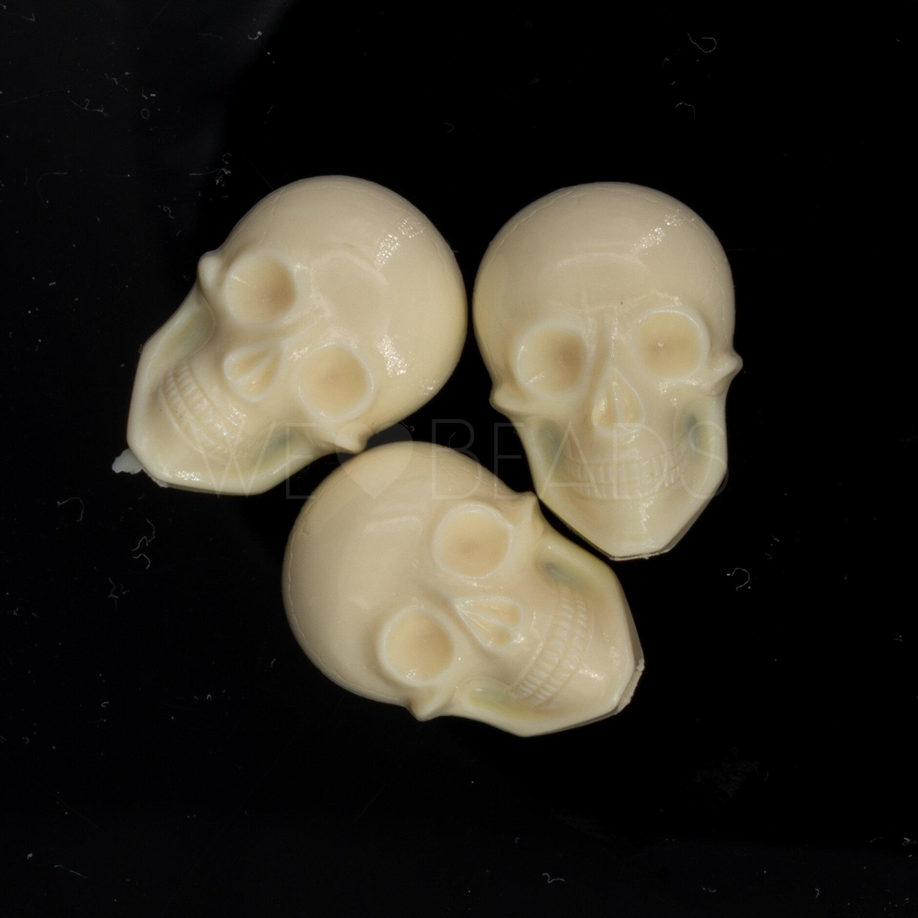 20x14 Cabochon Totenkopf in elfenbein