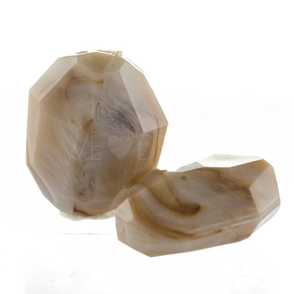 25x21 oval Perle in Rehbraun