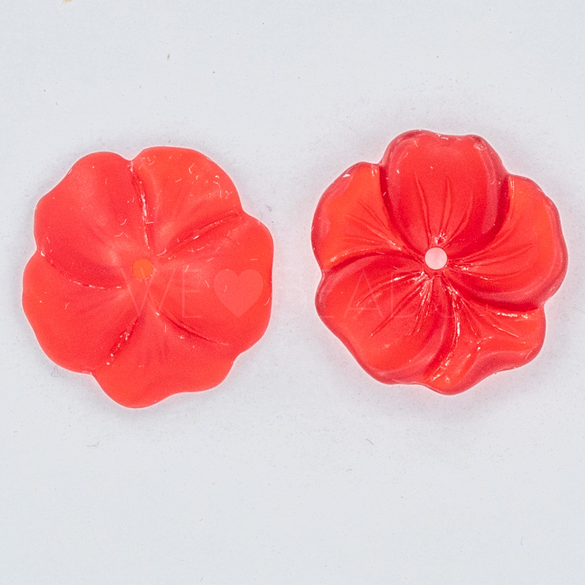 14mm Flower Beads in red
