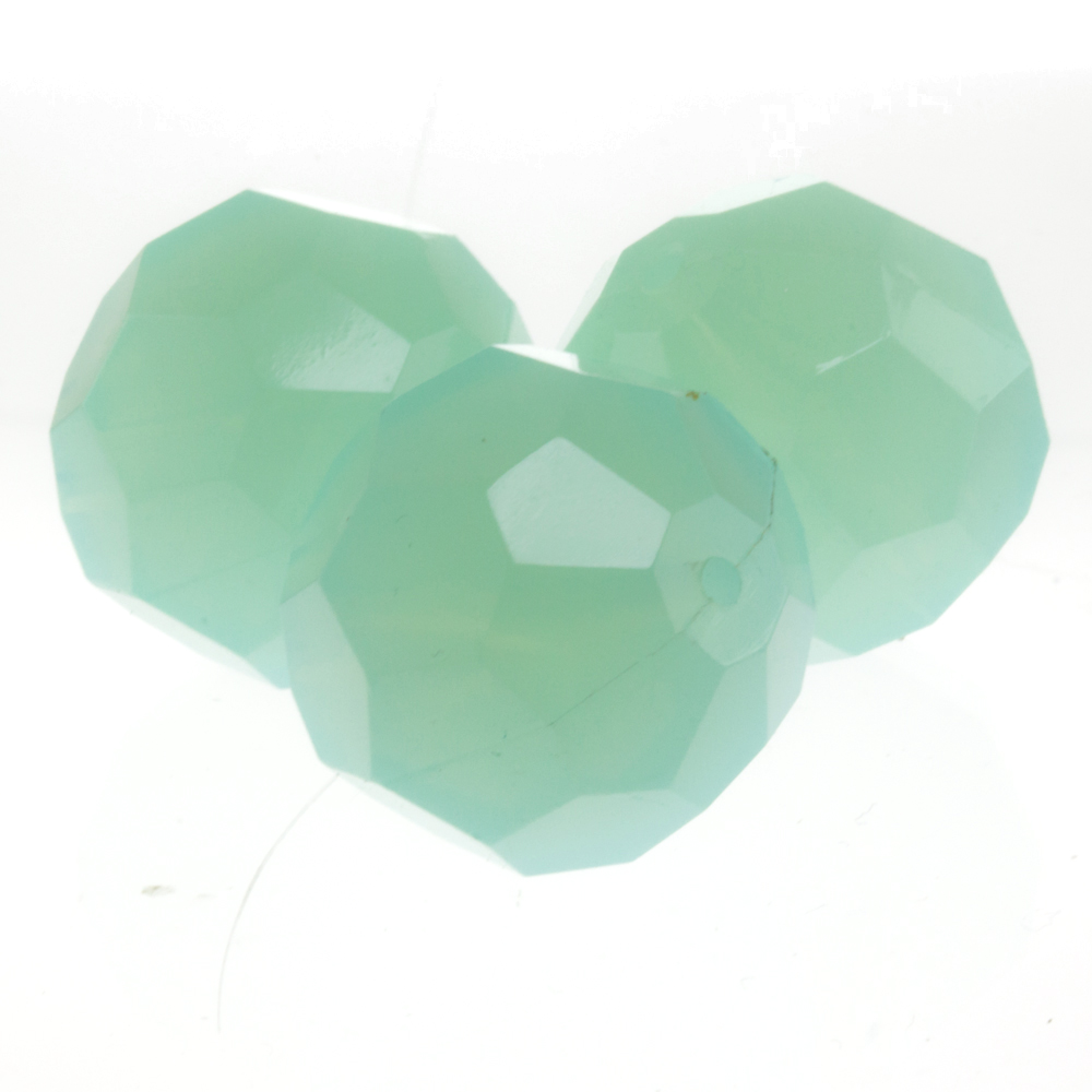 6mm  facettierte Rundperle in  bermuda türkis   Opal