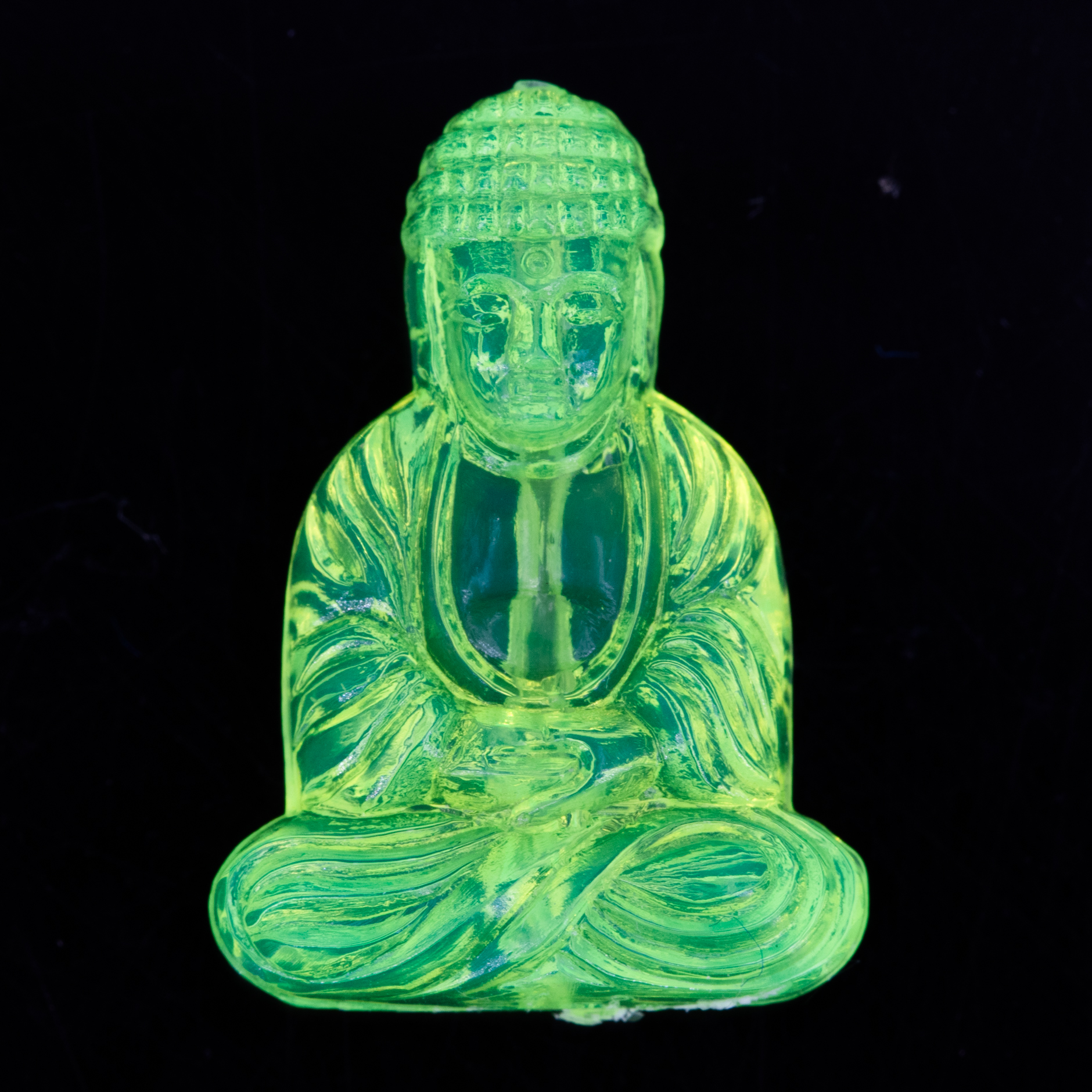 25x18 Buddha-Perle sitzend in neon gelb Transparent