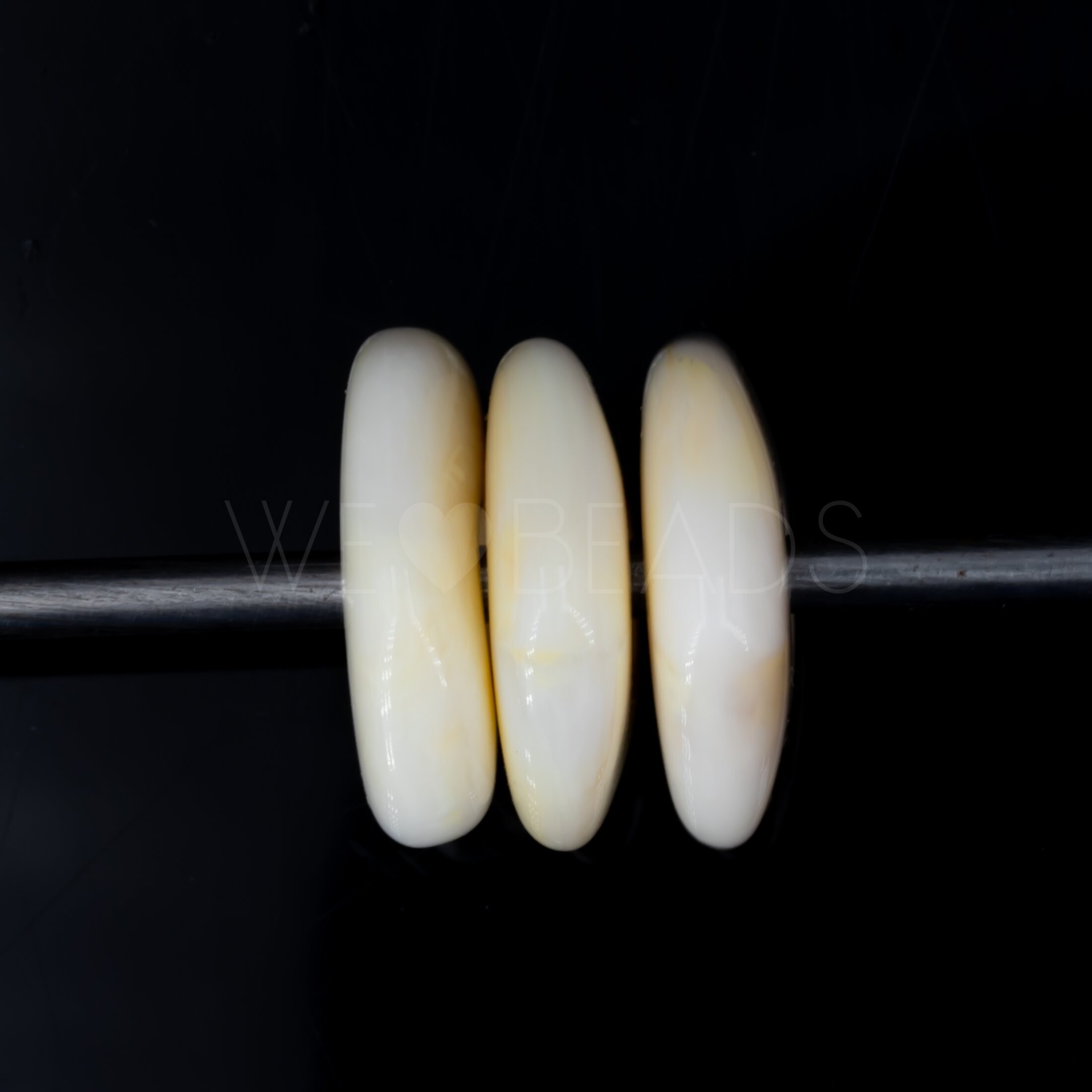 20mm Donut Beads in ivory