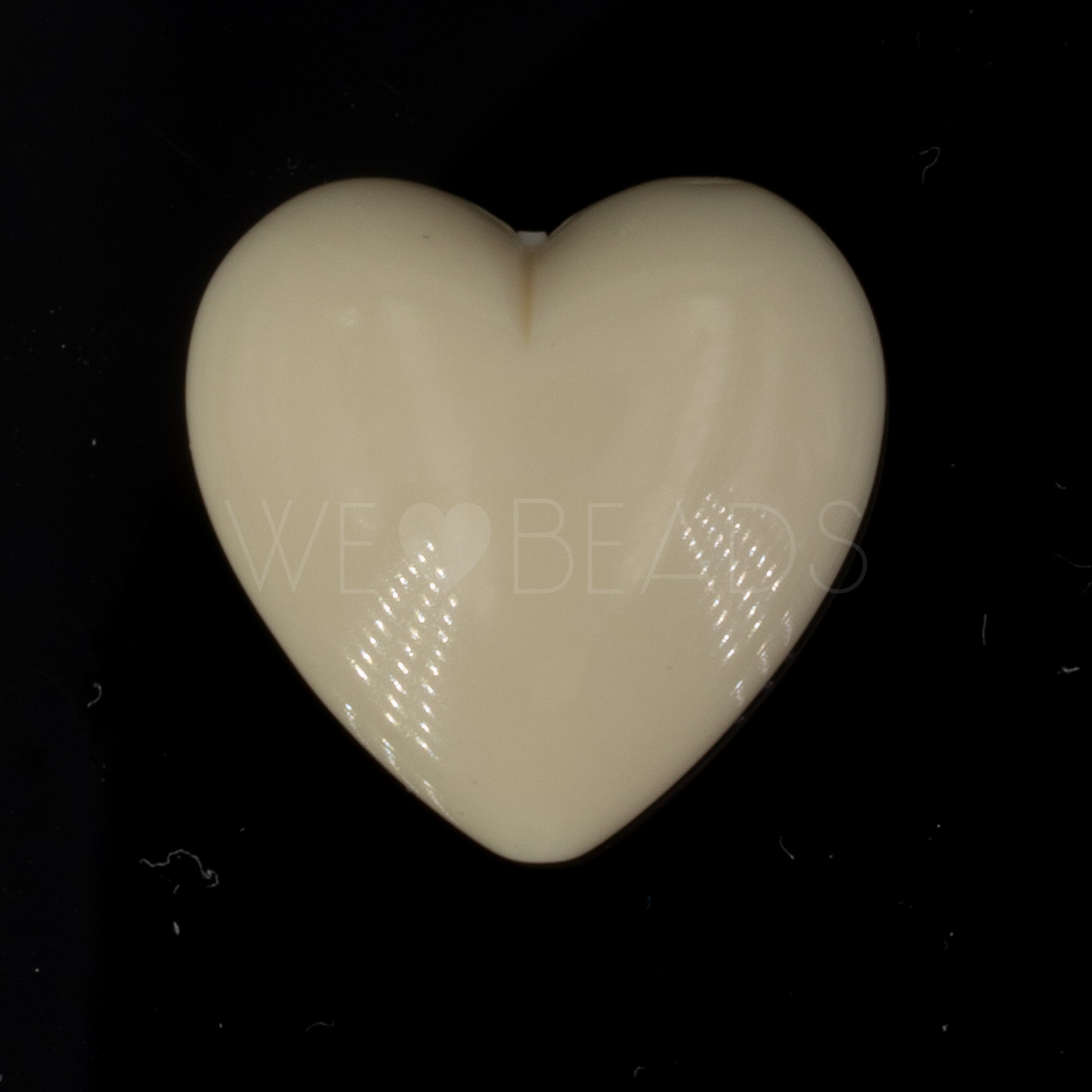 18mm Heart Beads in ivory