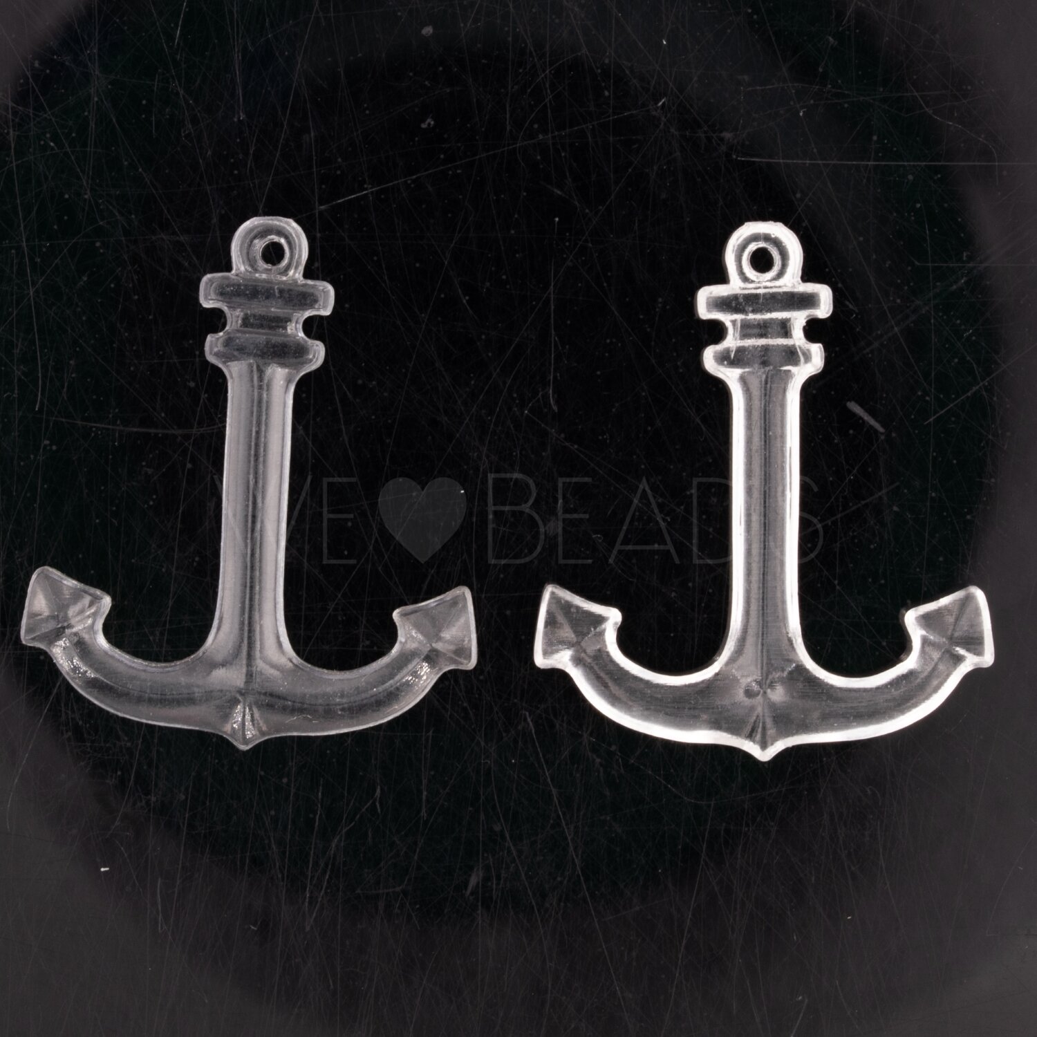 30x26 anchor Charm in crystal