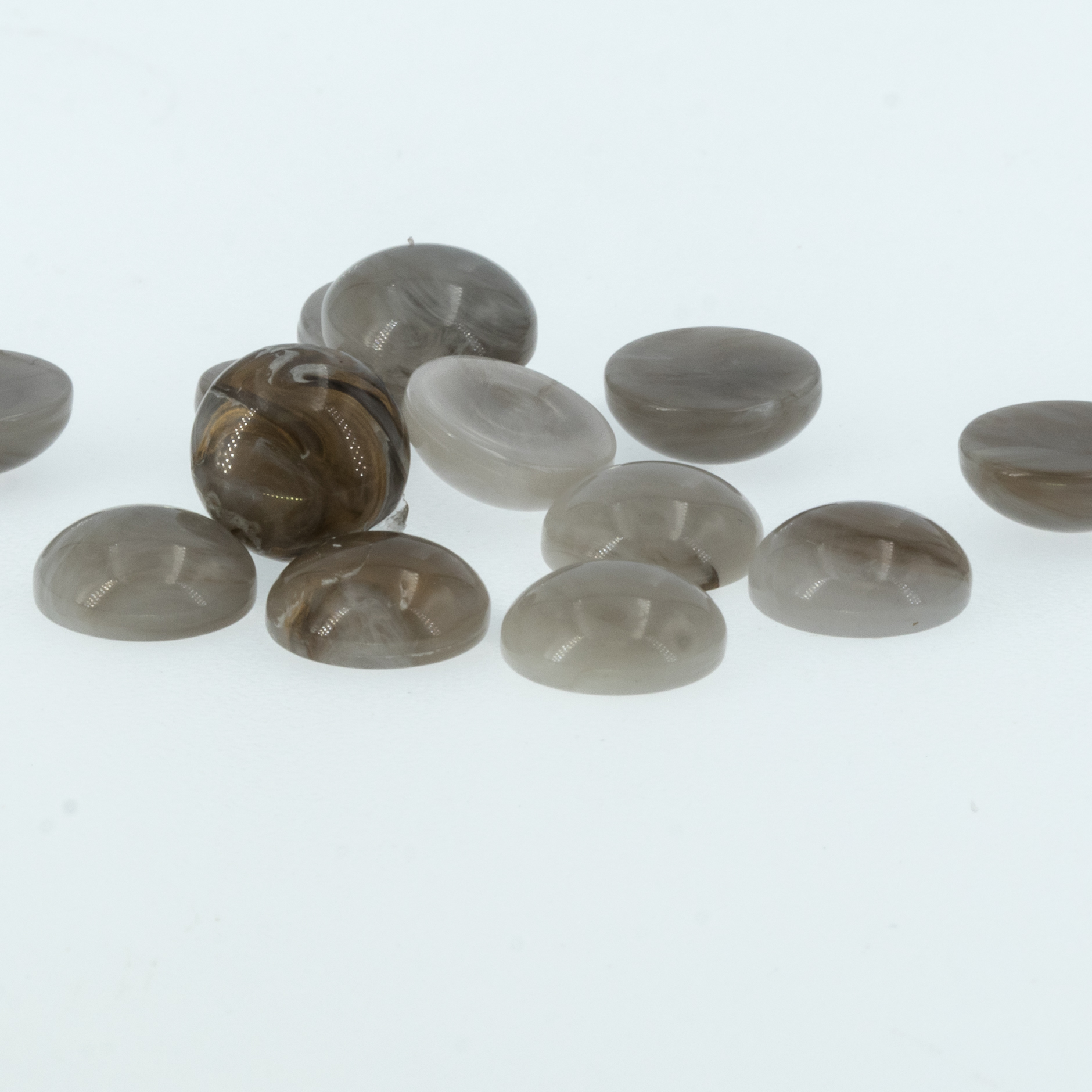 10mm Cabochon oval - cashmere gold Marmor