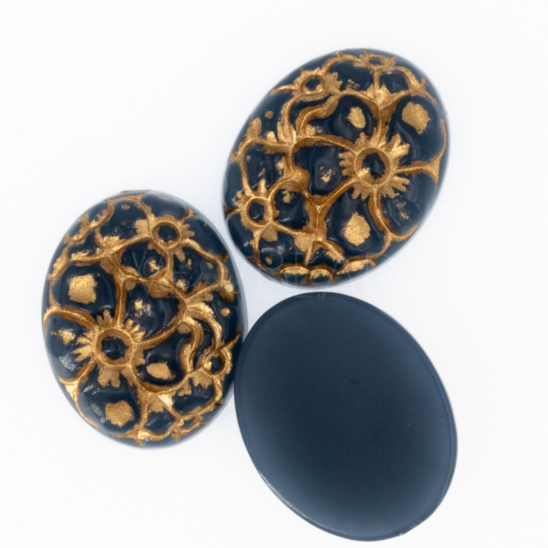 19x15 Cabochon oval in Tiefseeblau