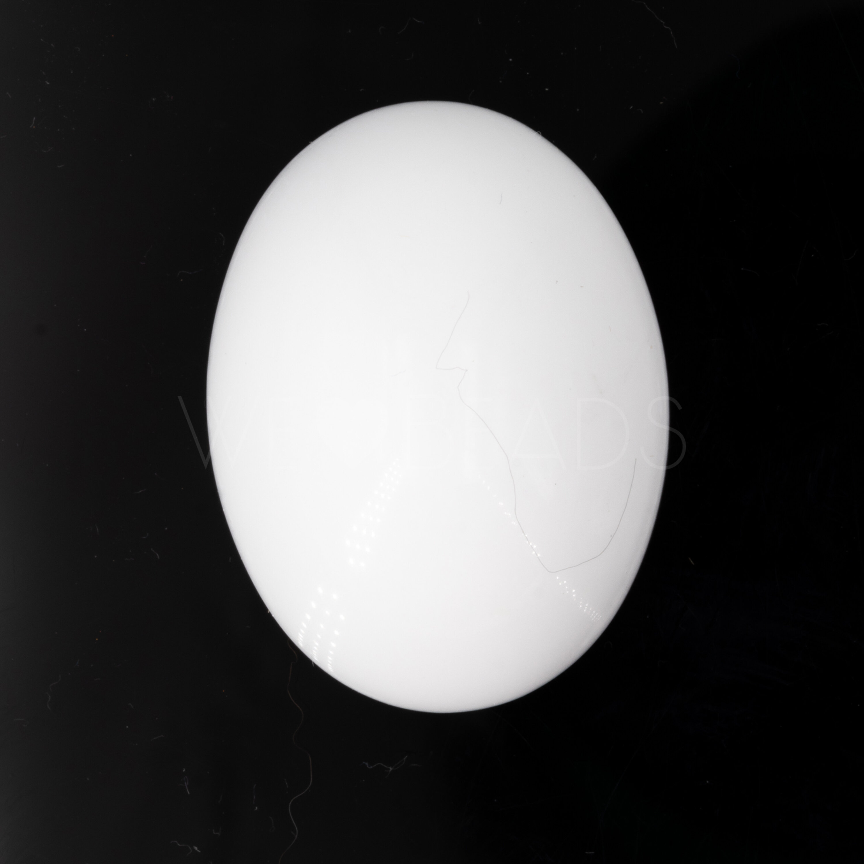 18x13 oval Cabochon in weiß