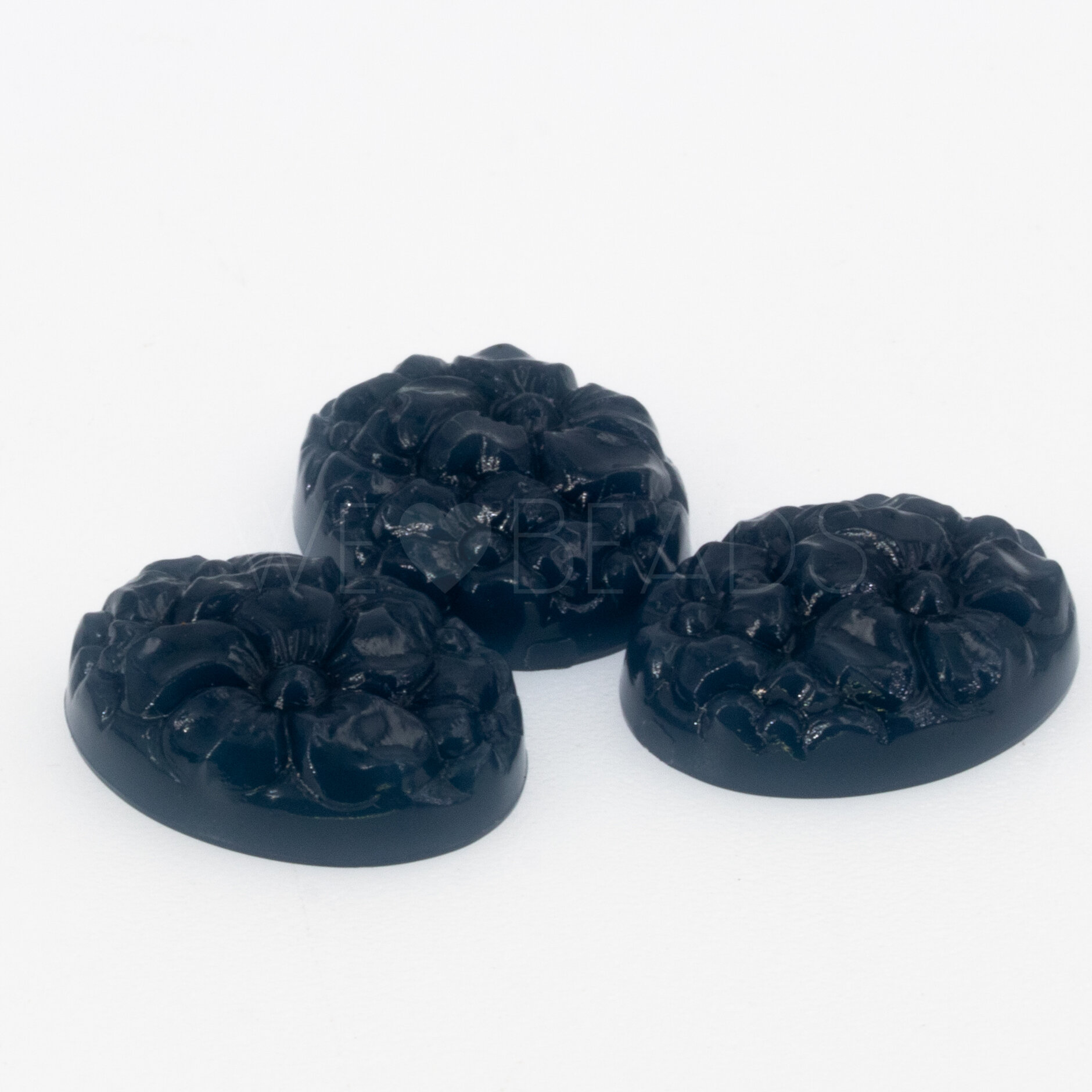 19x15 Cabochon oval in tiefesee blau