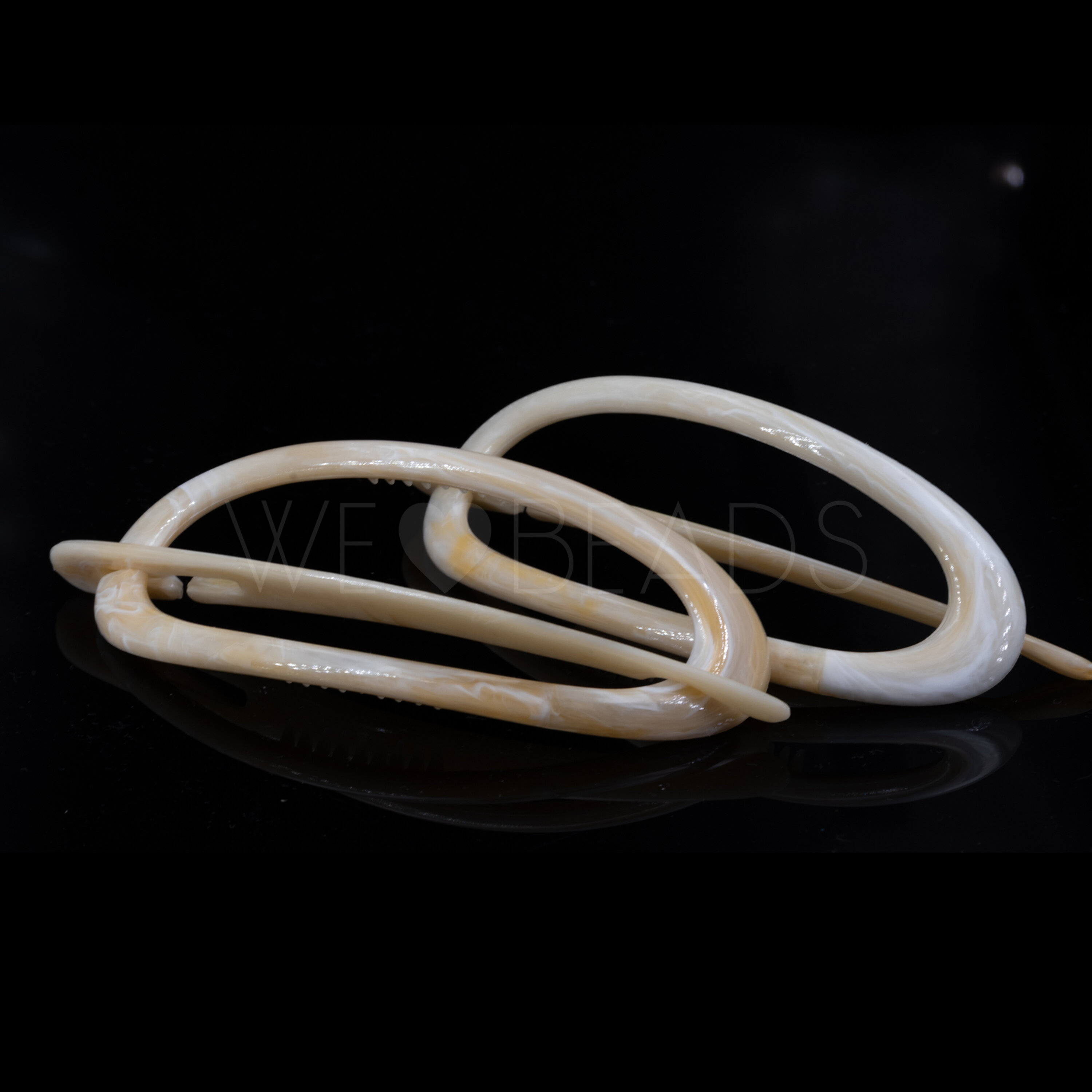 Dragonfly clip in ivorly Marbled, Large