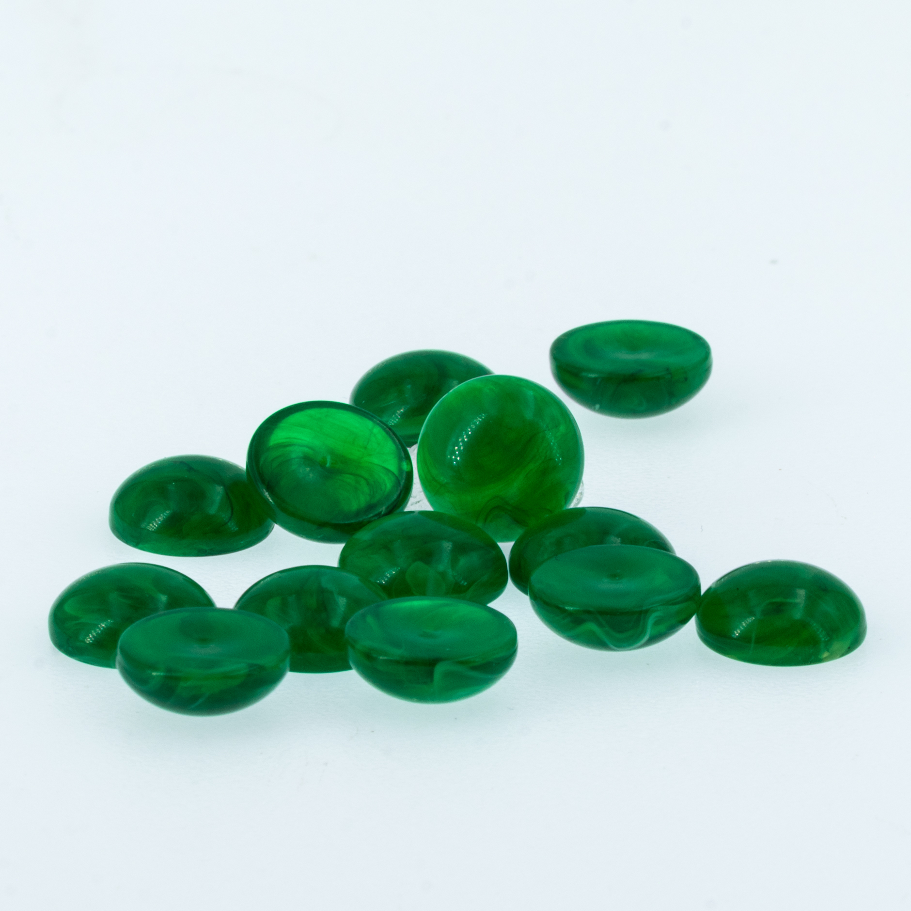 10mm Cabochon oval - grün  Marmor