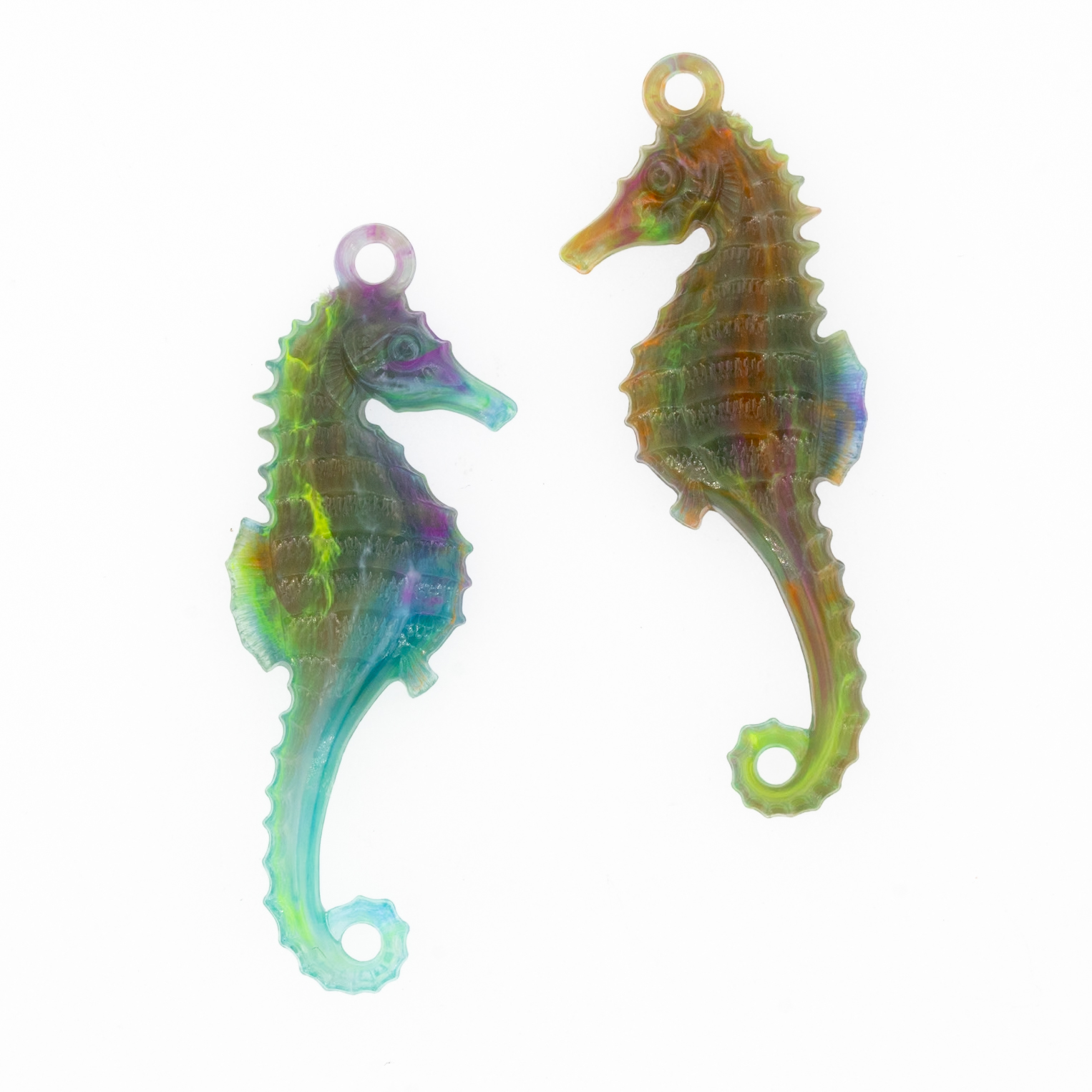 50mm seahorse Charm in Mystic Aurora