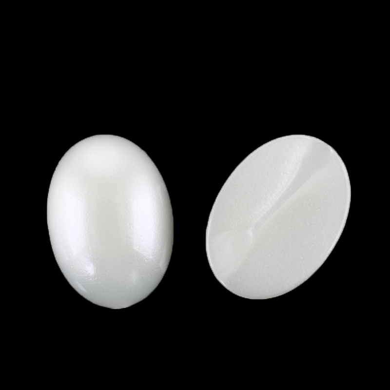 14x10 Oval Cabochon  - mother of pearl white Silk,