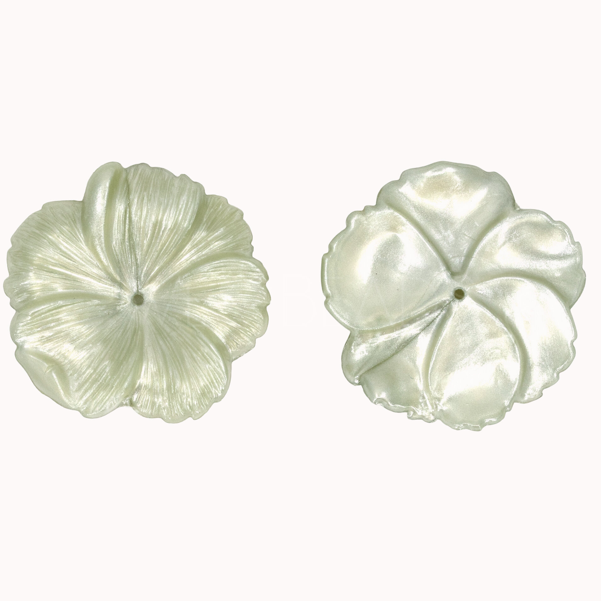 33mm Blume Perle in spargelgrün