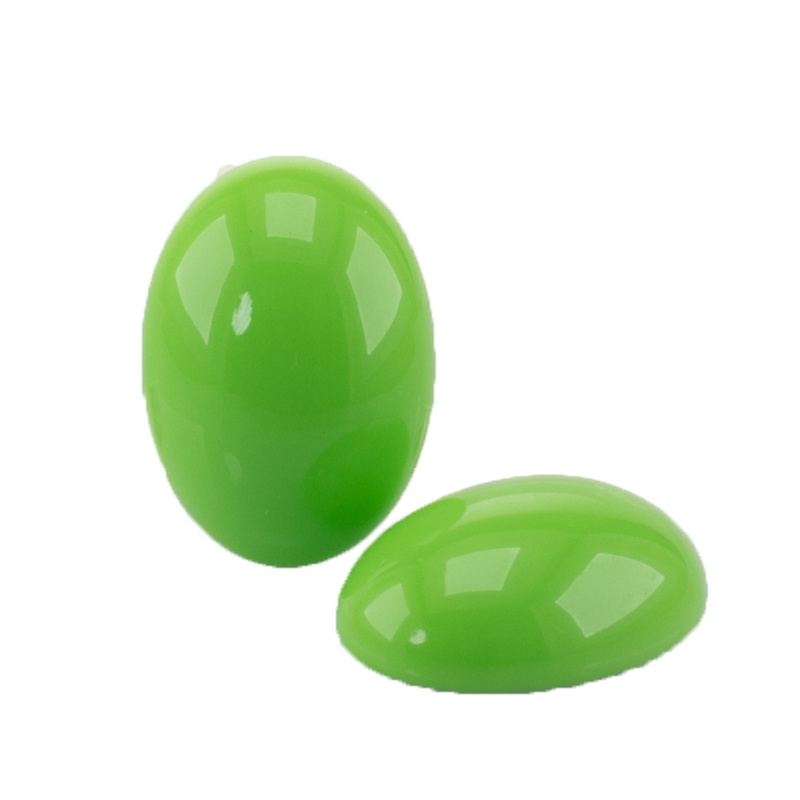 18x13 oval Cabochon in grün leuchtend 