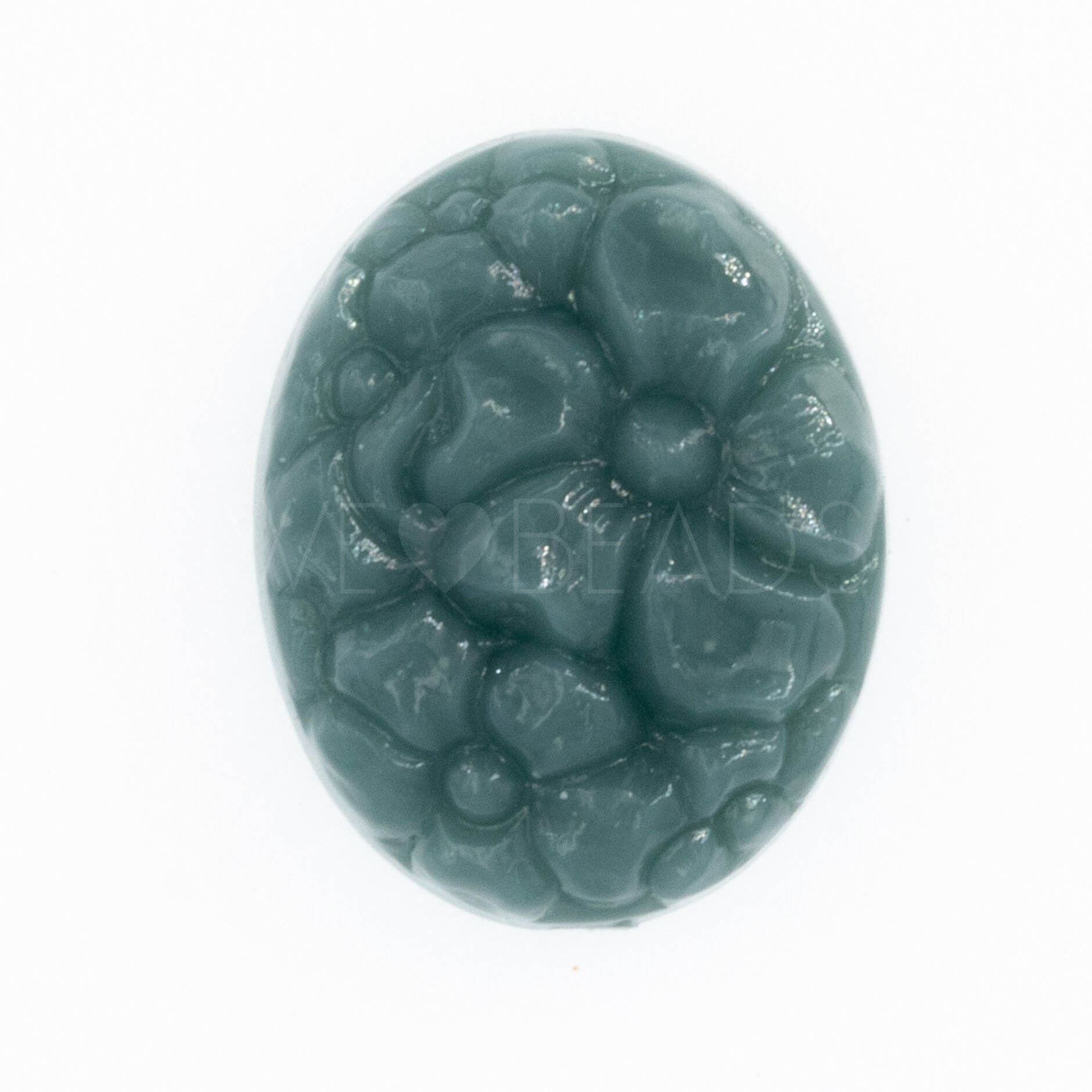 19x15 Cabochon oval in tiefes tannengrün
