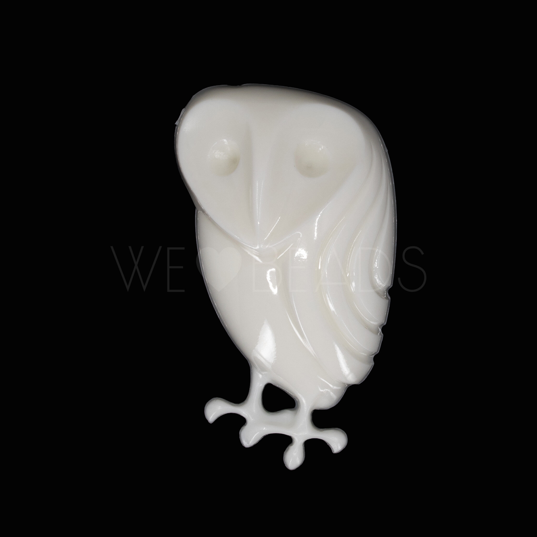46x38  Cabochon in white