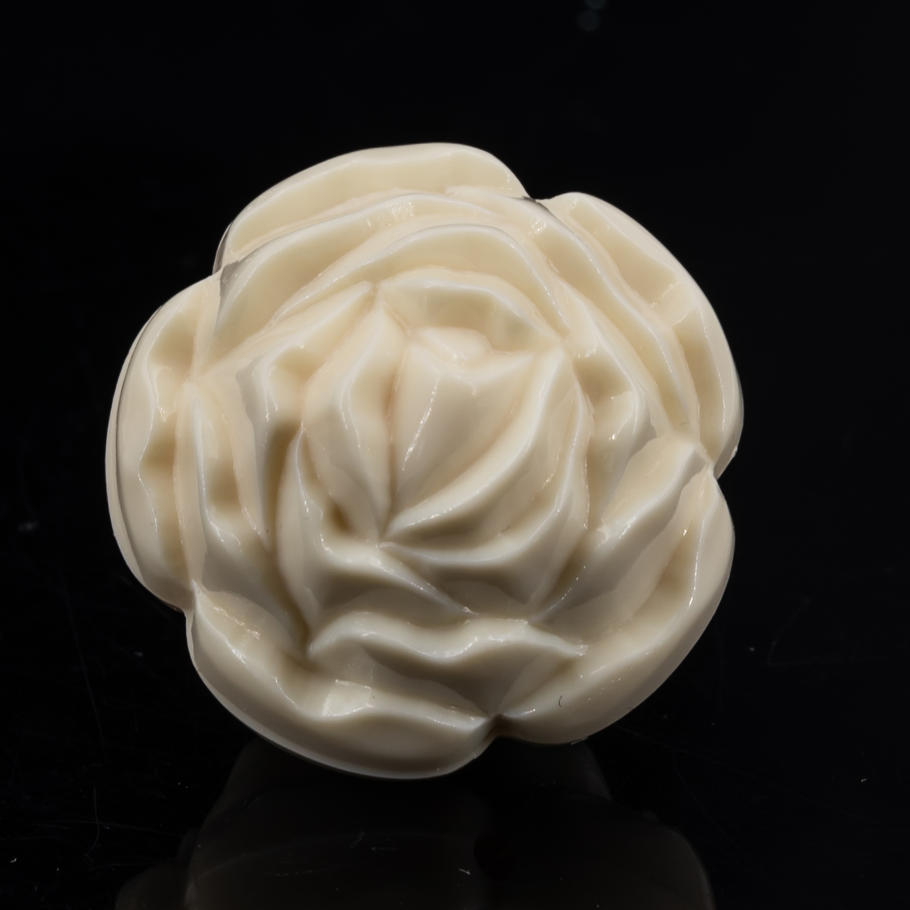 10mm Rose Perle in elfenbein