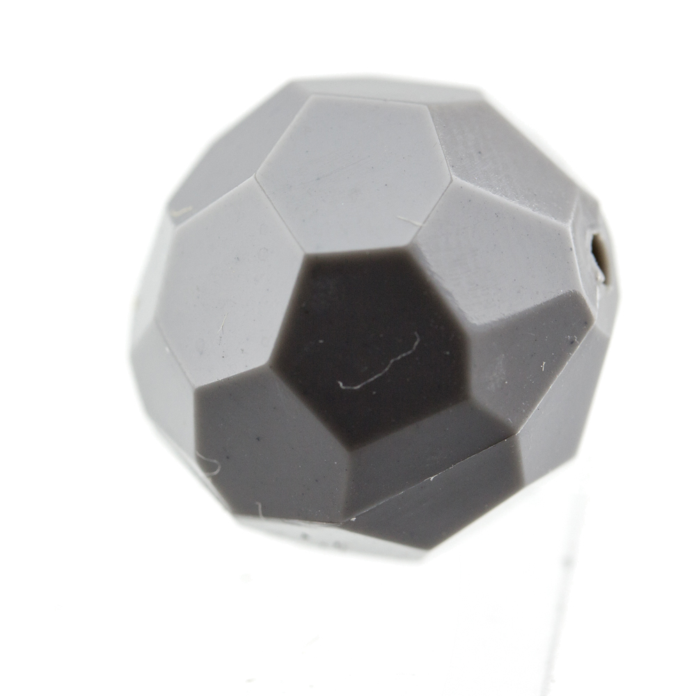 5mm  facettierte Rundperle in  pinguin grau Satt