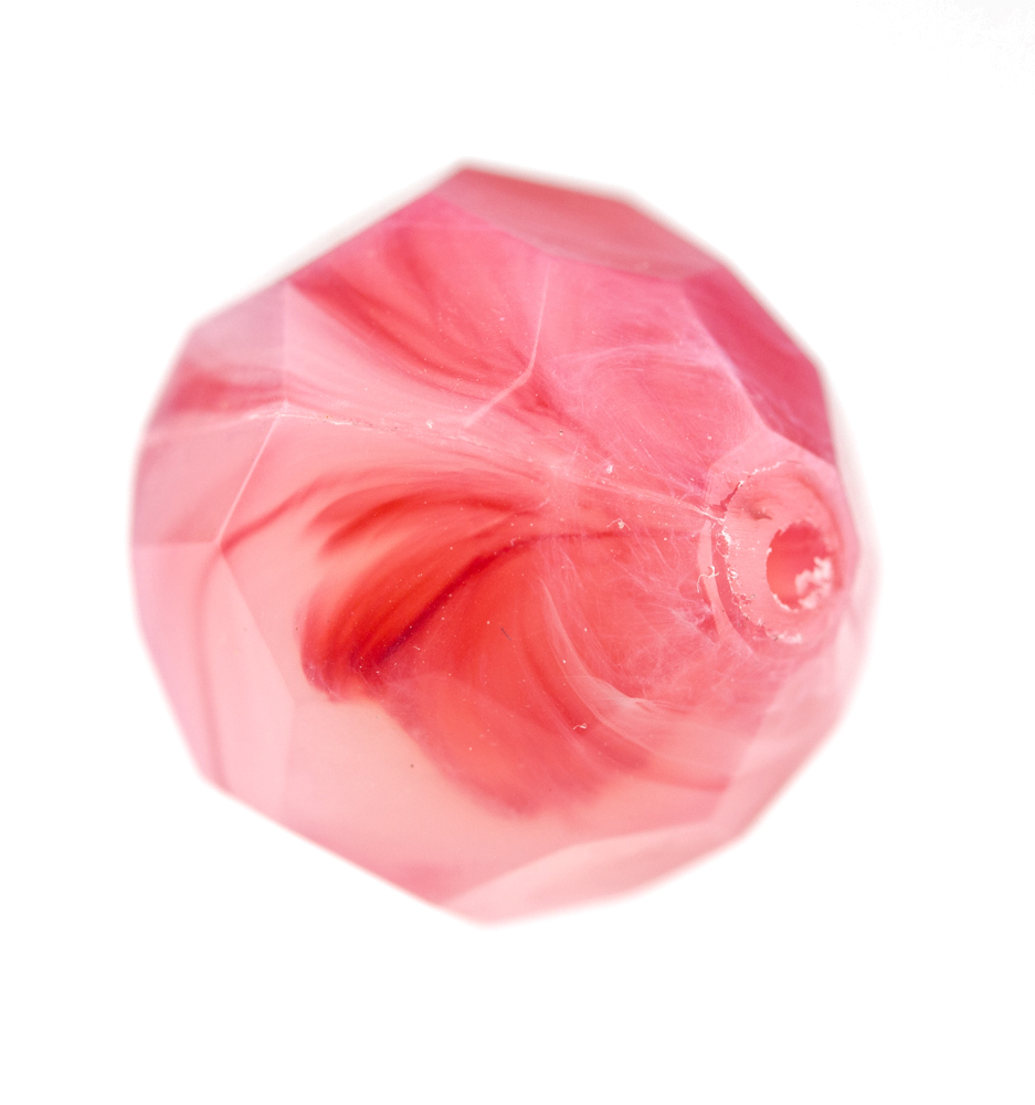 6mm  facettierte Rundperle in  flammen rot Marmor