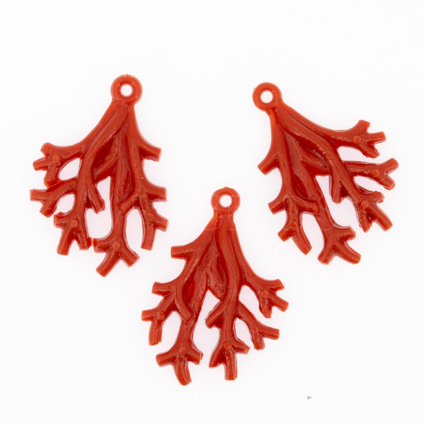 31x23 Koralle Anhänger in Chillirot