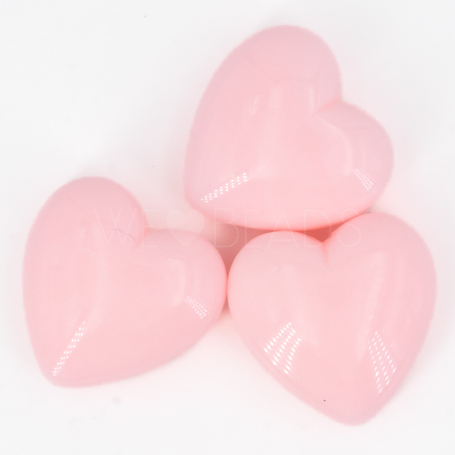 18mm Heart Beads in almond blossom pink