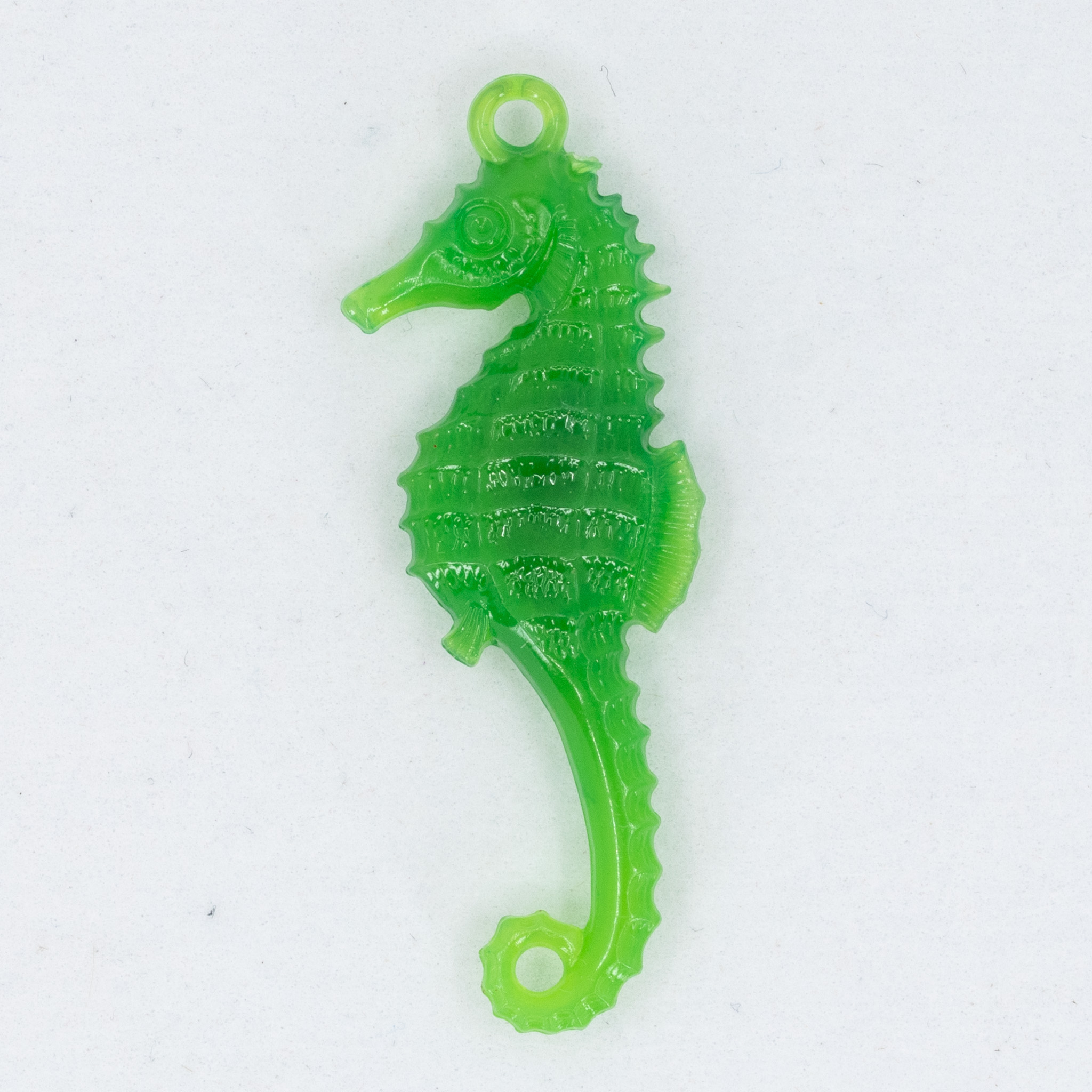 50mm seahorse Charm in meadow green