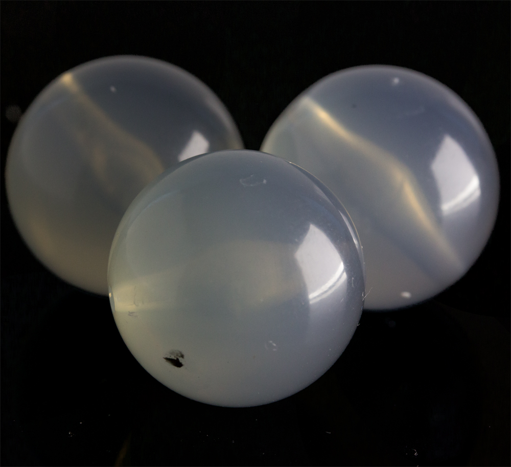 30mm Rundperle in  pastellgrau Opal