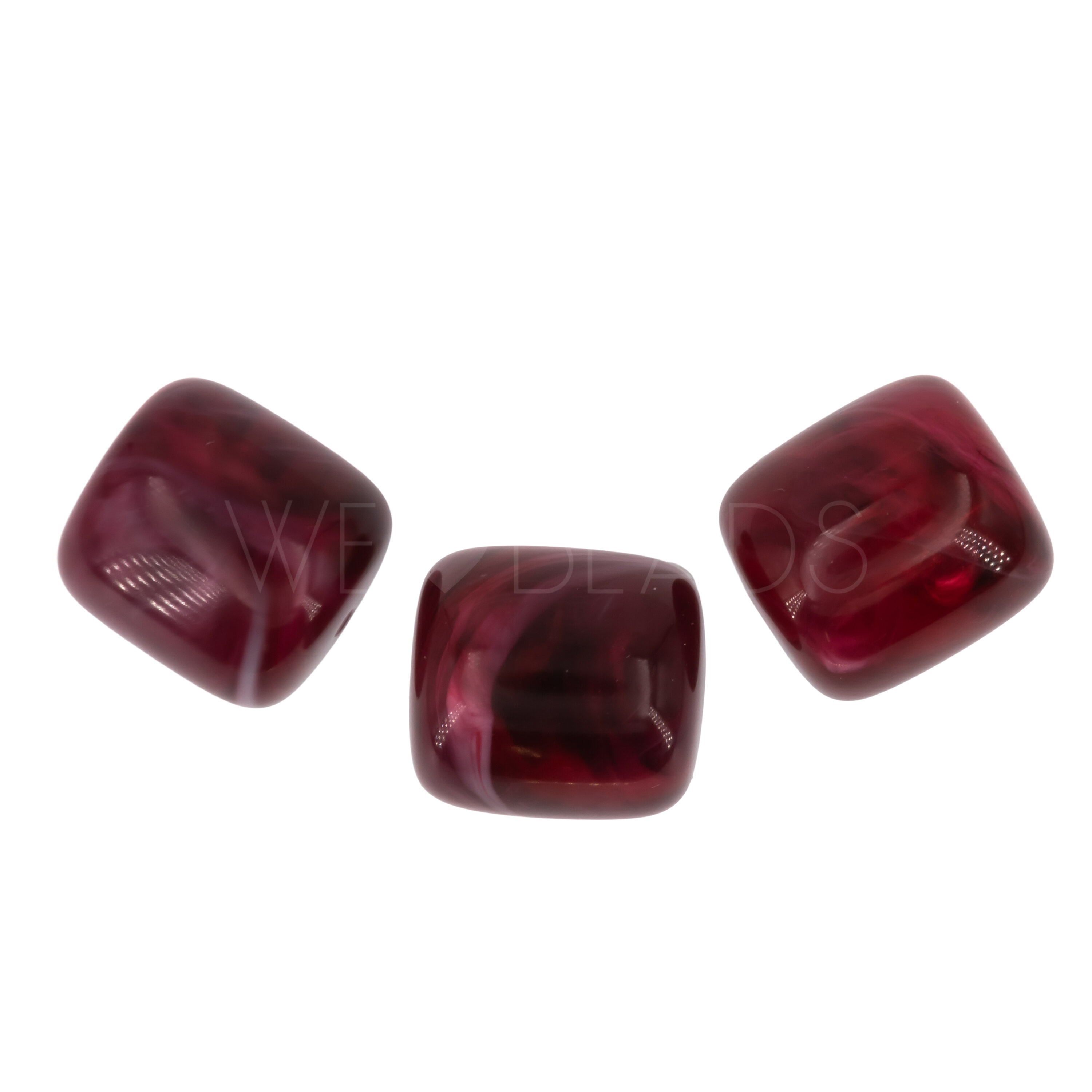 16x15 cylinder Beads in red