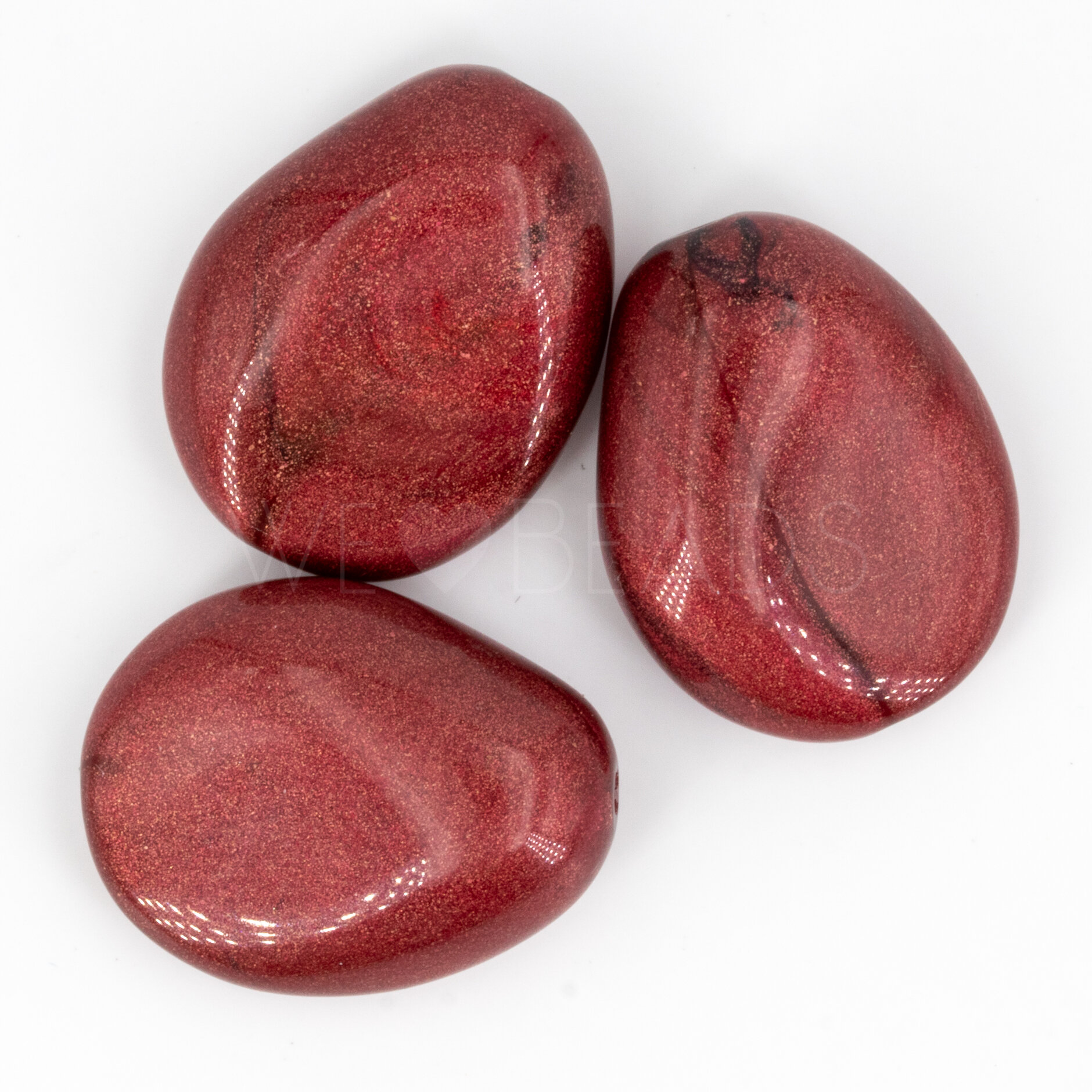 26x20 Perle Barock in Rubinrot 